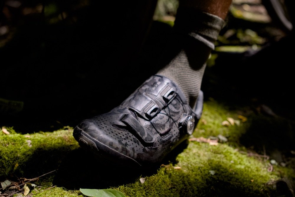 chaussures de gravel en couleur noir