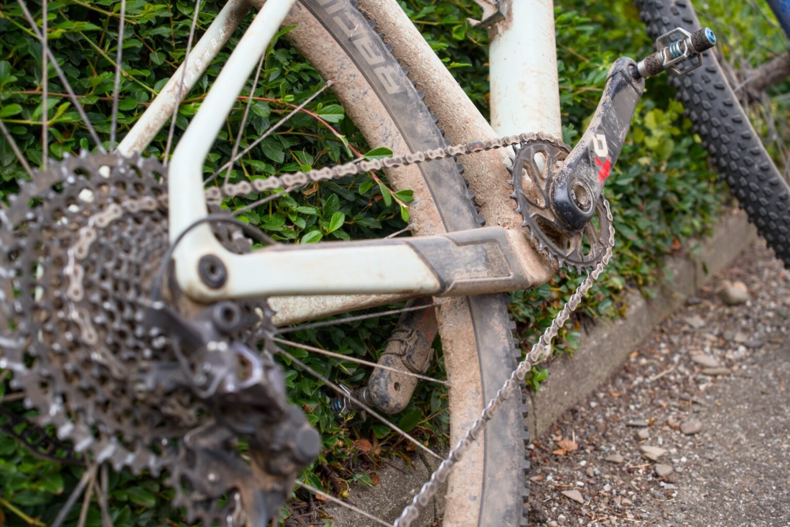 Quelle transmission gravel choisir : mono ou double